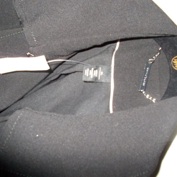 White House Black Market - Picture 3 of 16